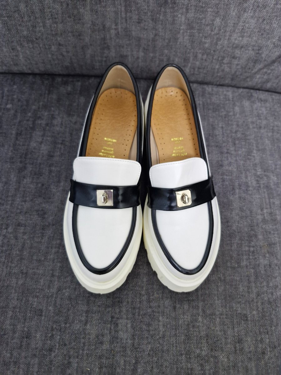 מידה 38  we shoes — תמונה 1 מתוך 2